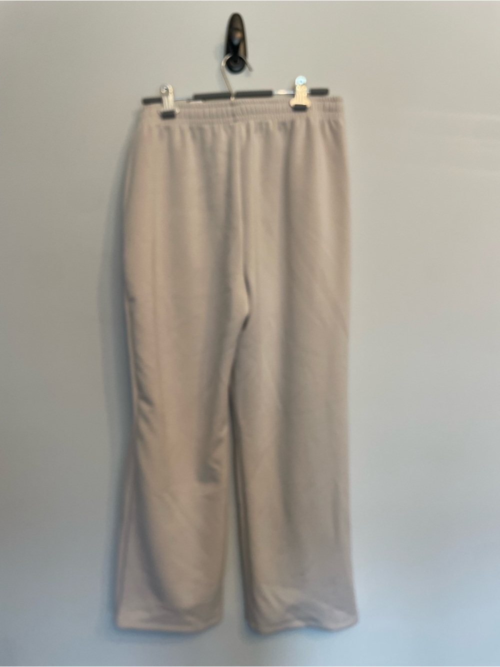 Lazy pants Relaxed Wide-Leg Drawstring Track Pants in Light Gray - Picture 9 of 9